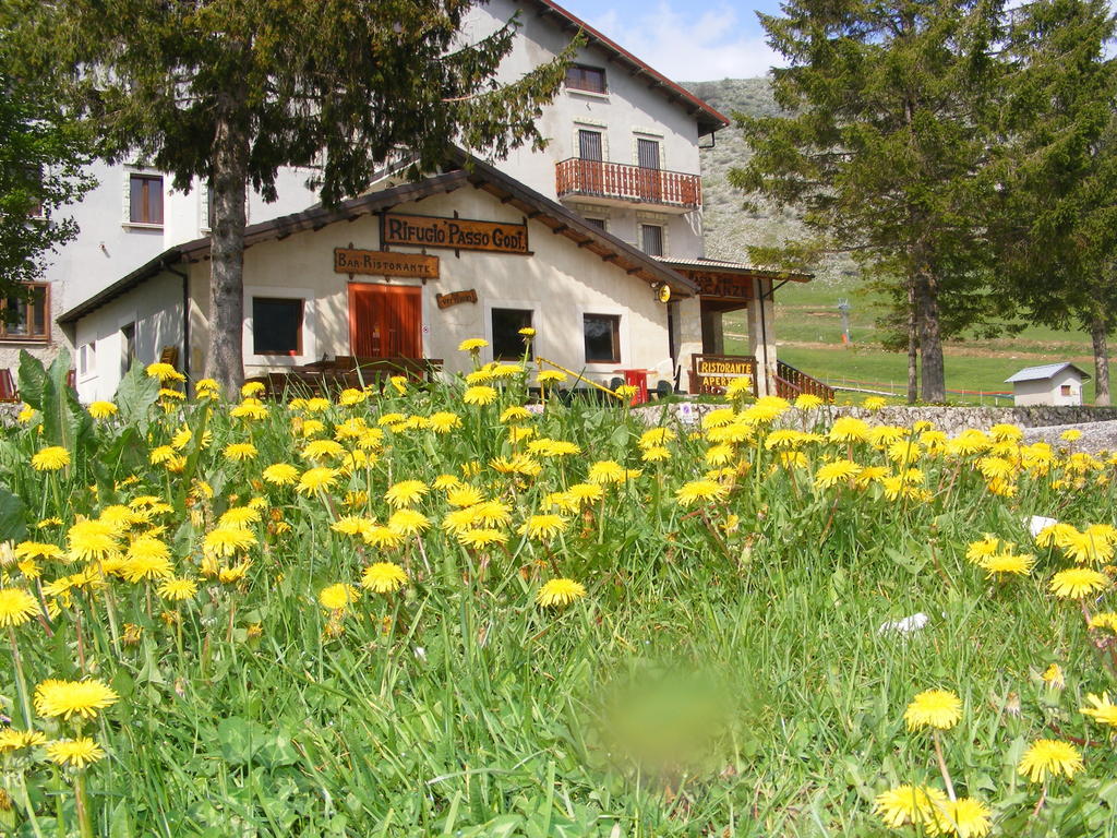 Rifugio Passo Godi Aparthotel Scanno Exterior photo